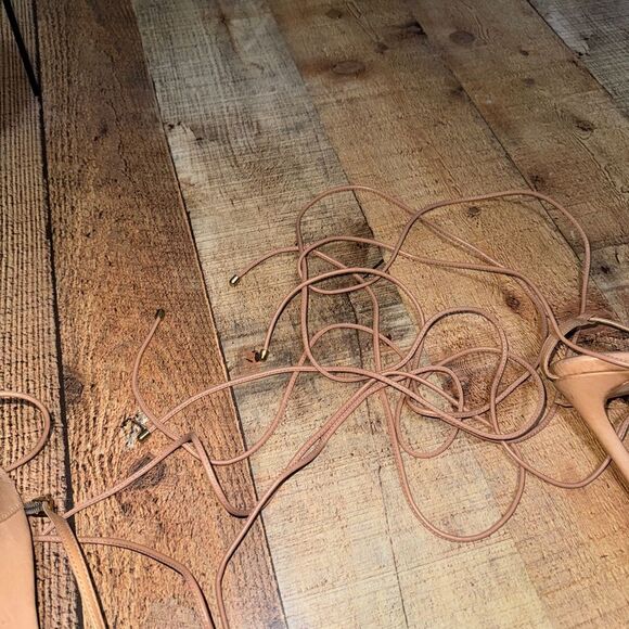 Schutz Vikki Leather Wrap Tan Heels 8 - Picture 10 of 15